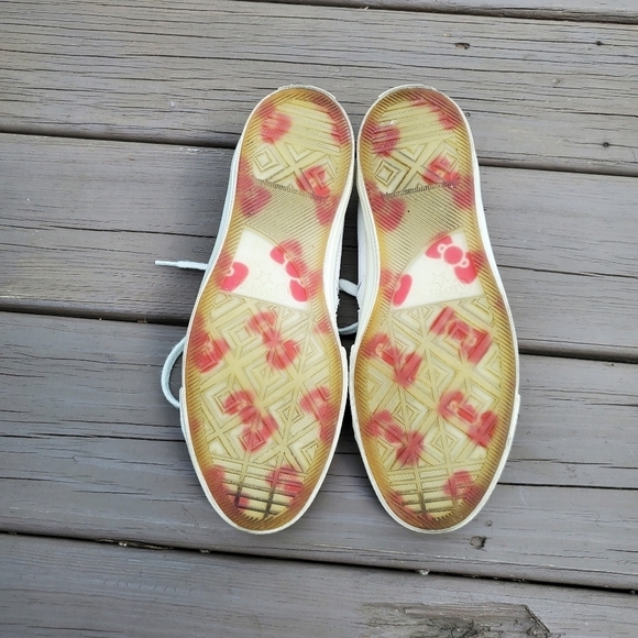 Converse X Hello Kitty Sanrio One Star Suede Leather Kawaii Cute Low Top Sneaker - Picture 7 of 9